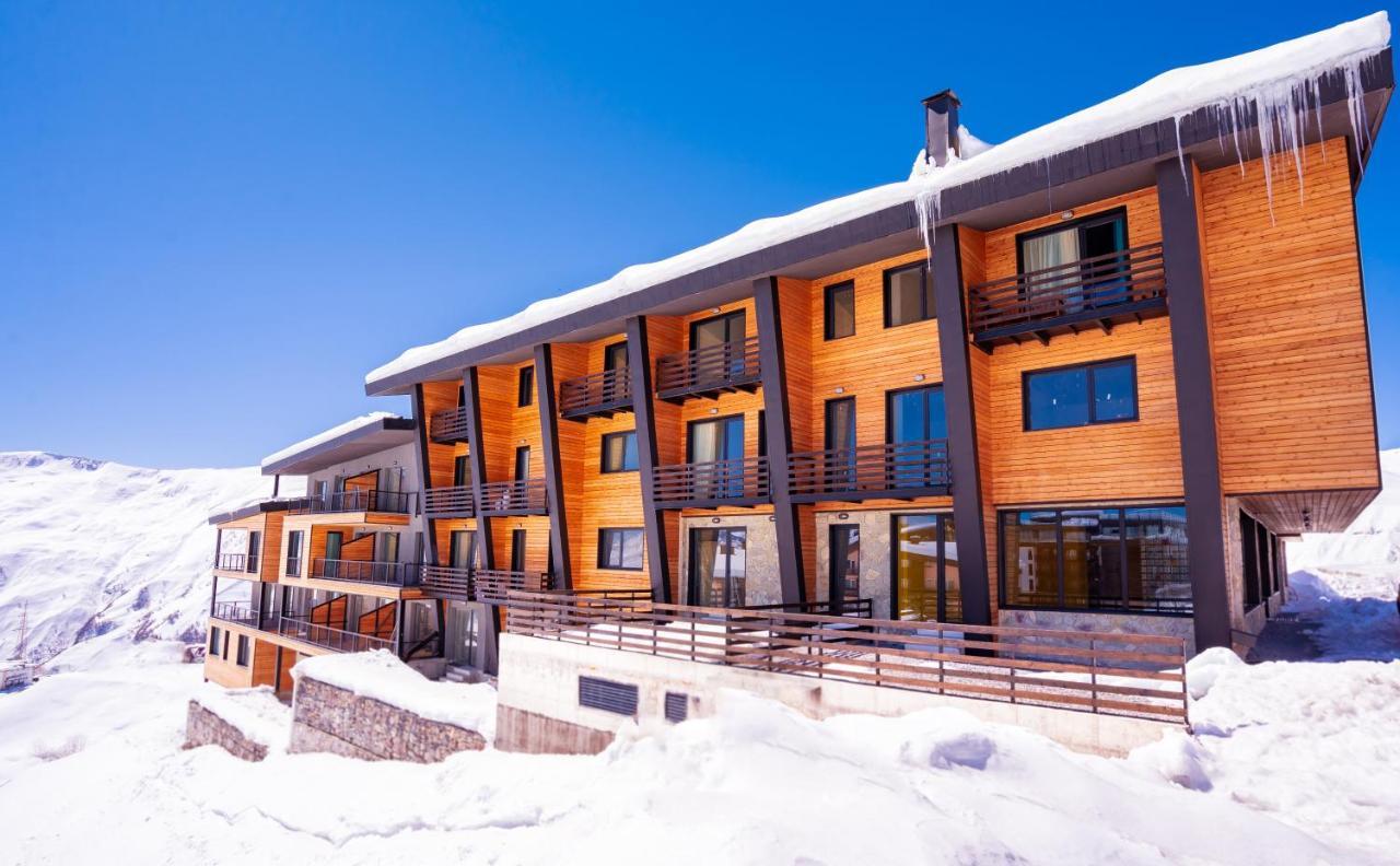 Cozy 2 Bedroom Apartment In The Gudauri Centre - Ski In/ Ski Out Extérieur photo
